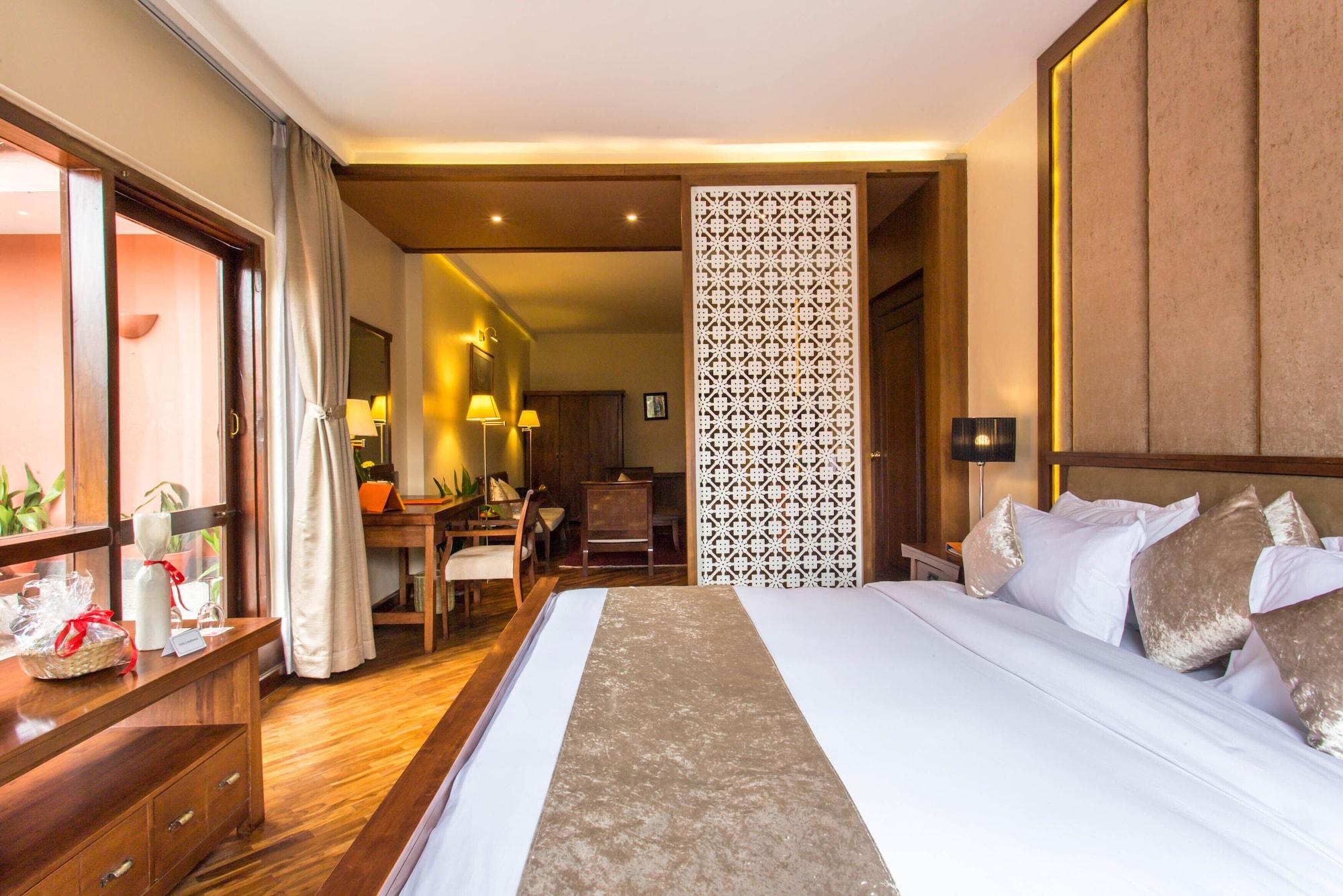 Hotel Shangri-La, Катманду Экстерьер фото