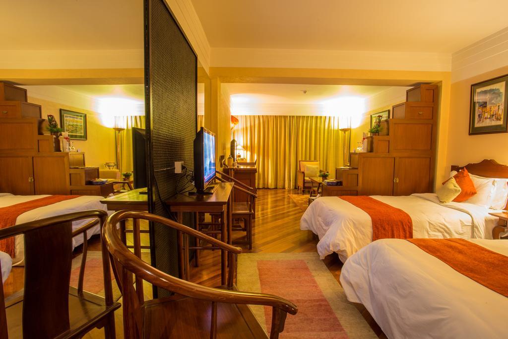Hotel Shangri-La, Катманду Экстерьер фото