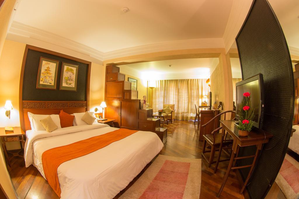 Hotel Shangri-La, Катманду Экстерьер фото