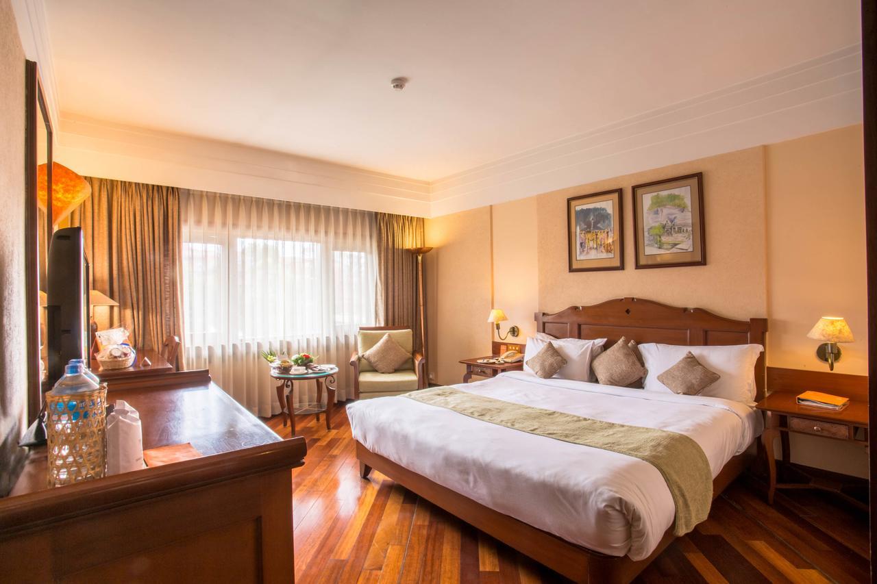 Hotel Shangri-La, Катманду Экстерьер фото