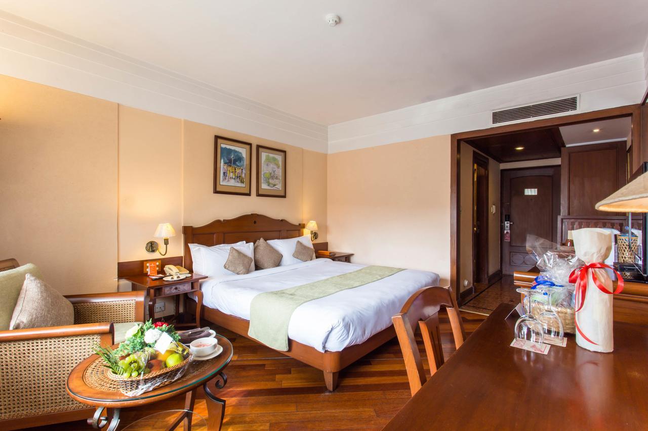 Hotel Shangri-La, Катманду Экстерьер фото